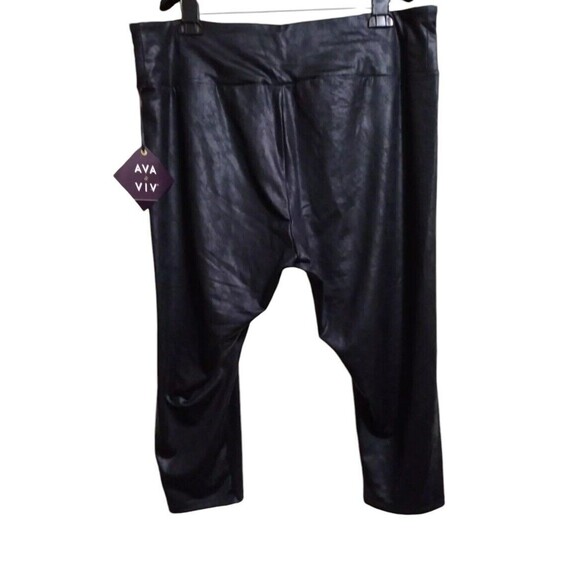 AVA & VIV  Black Faux Leather Cropped Leggings Size‎ 2X NEW - Picture 1 of 7